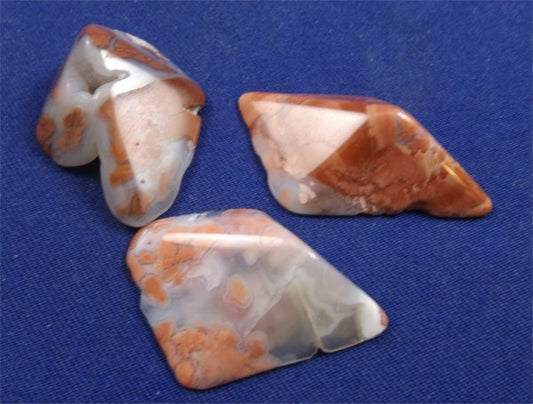 Metaphysical Healing Properties of Cotton Candy Agate