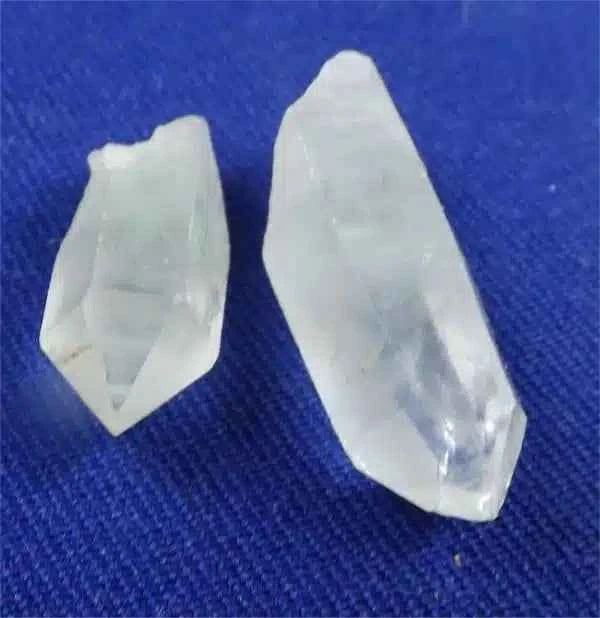 Actinolite In Quartz Crystals Medium