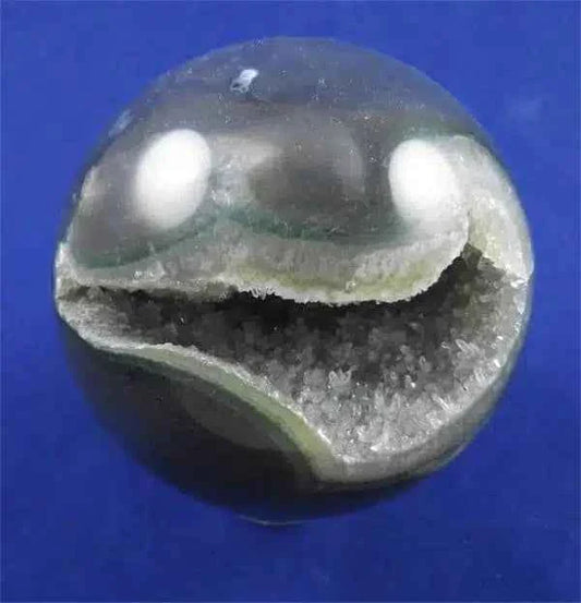 Metaphysical Healing Properties Of Sphere Shaped Crystals