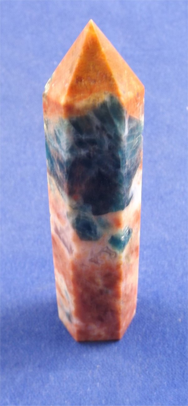 Metaphysical Healing Properties of Blue Apatite in Sunstone