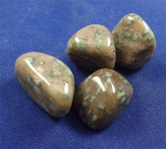 Metaphysical Healing Properties of Nundoorite (Nunderite)