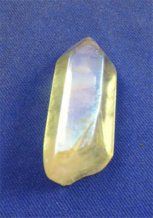 Metaphysical Healing Properties Of Sunshine Aura Quartz - Crystals By Rob