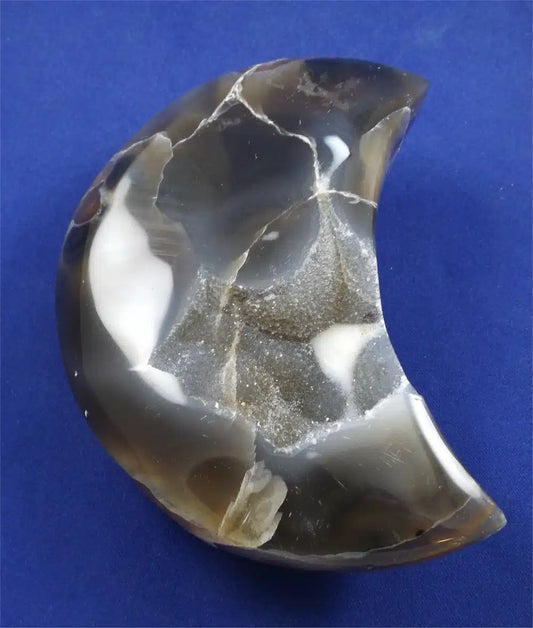 Agate Geode Moon 1