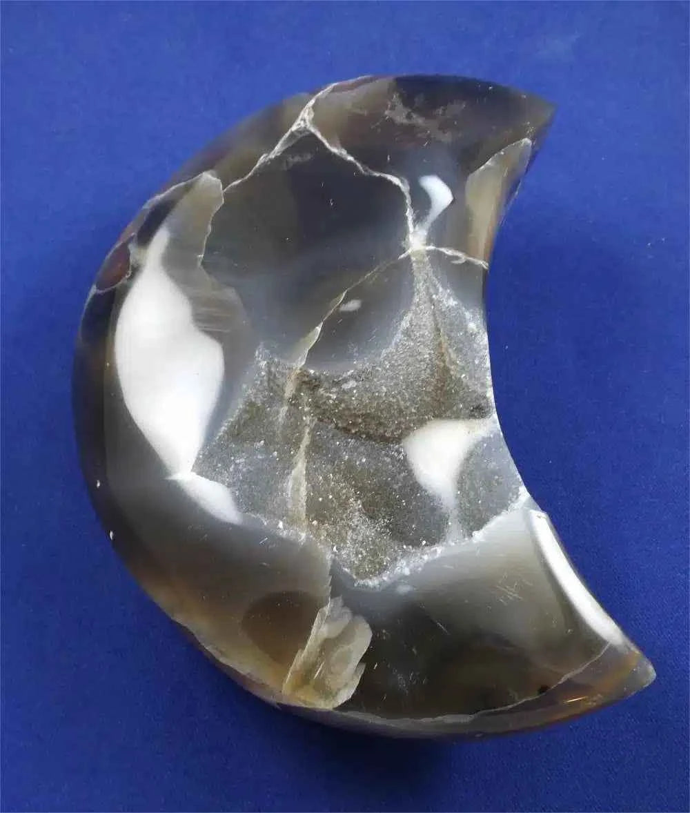 Agate Geode Moon 1 - Crystals By Rob