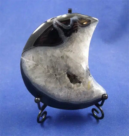 Banded Black Agate And Quartz Moon 1