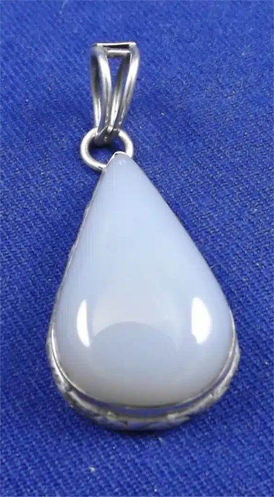 Chalcedony Pendant 1