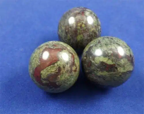Dragons Blood Spheres 1.30″ – 1.35″